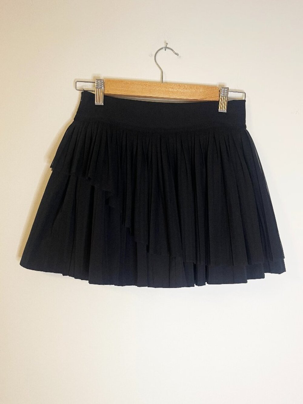 Lululemon Pleated Mesh Tennis Skort Black Size 6 Athletic Golf Pickleball